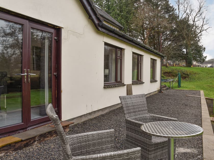 Ewenny Farm Lodge (ref UK42873) in Ewenny, near Bridgend Hoseasons