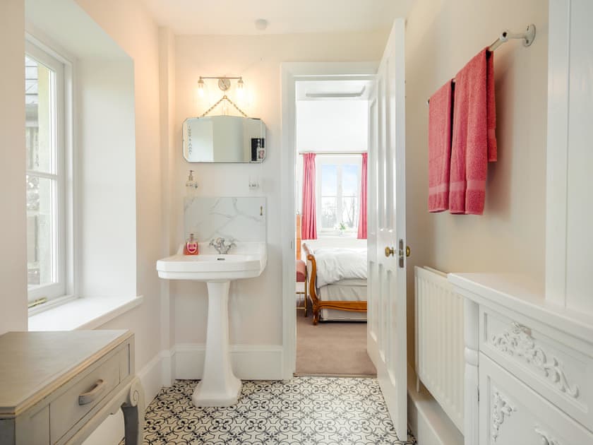 En-suite | Barleycombe, Axbridge, near Weston-super-Mare