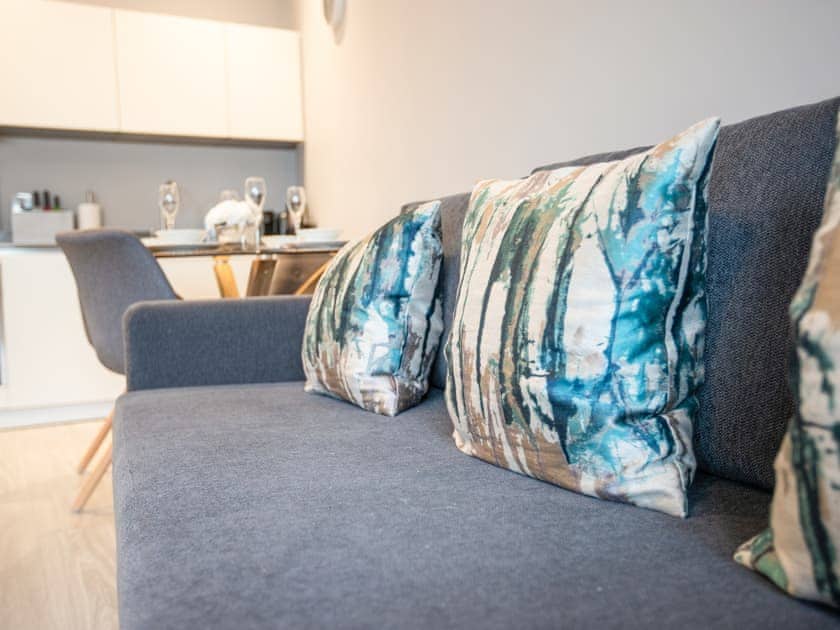 Living area | Windsor Castle Apartment 4 - Windsor Castle Apartments, Windsor