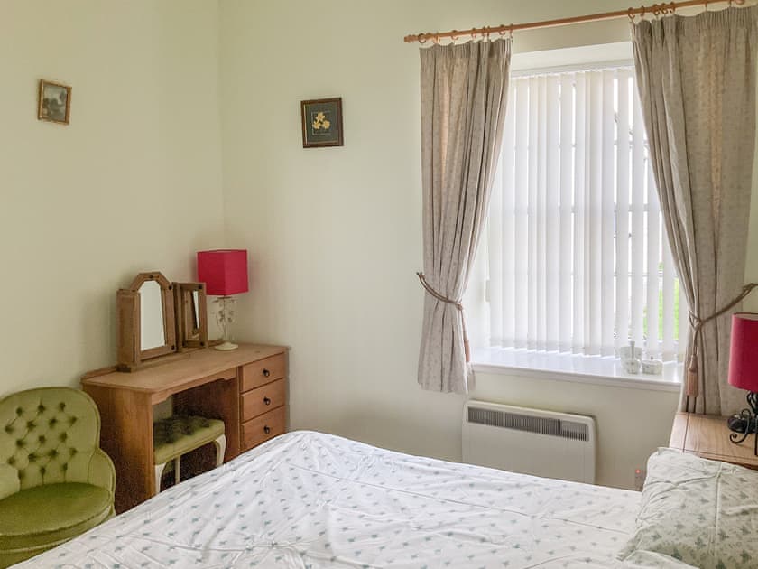 Double bedroom | Courtyard Cottage, Inverness