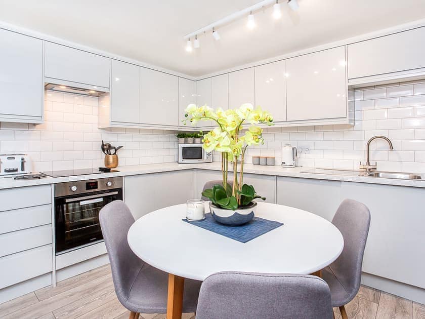 Kitchen/diner | Minsters Reach Apartment Two - York Boutique Lets, York