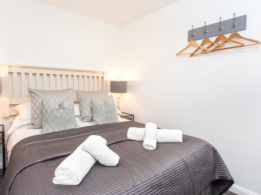 Double bedroom | Minsters Reach Apartment Two - York Boutique Lets, York