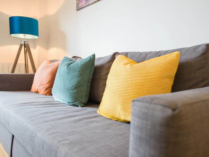 Living area | King Edward 6 - King Edward Apartments, Windsor