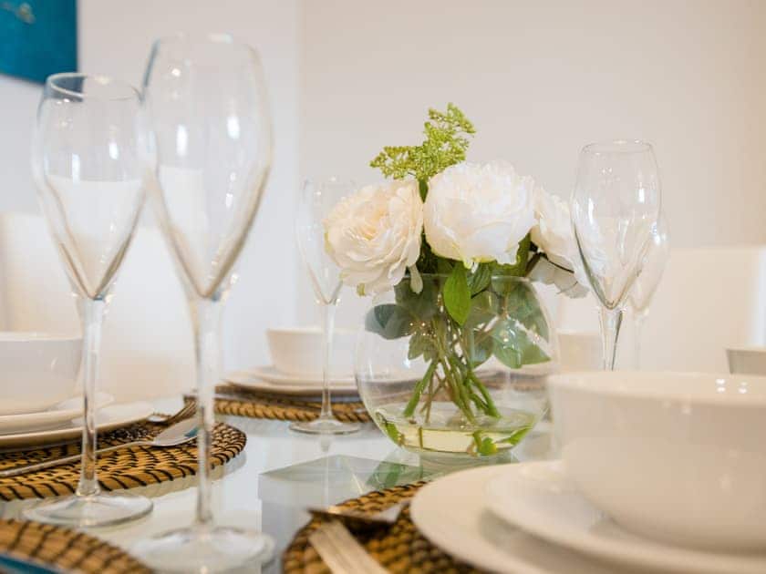 Dining Area | King Edward 6 - King Edward Apartments, Windsor