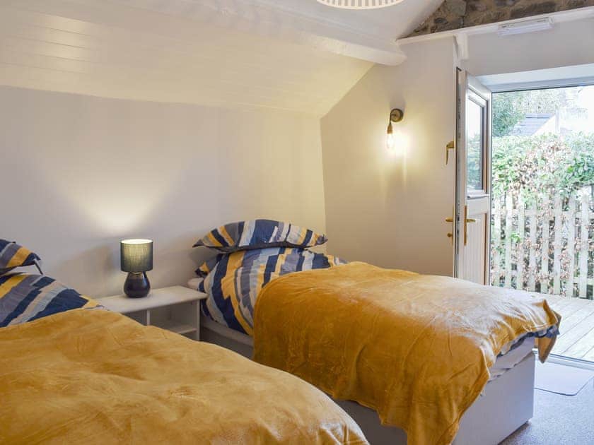 Twin bedroom | Yr Hafod, Trefriw, near Betws Y Coed