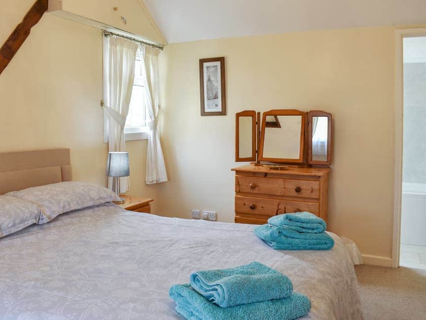 Double bedroom | Bwthyn, Criccieth