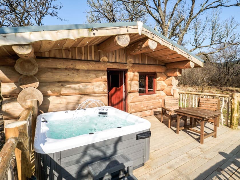 Hot tub | Pine Marten Cabin, Kilmichael Glassary