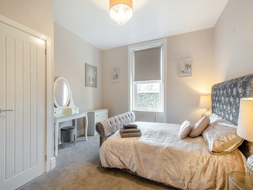 Double bedroom | Sandy Nook - Bank Apartments, Troon