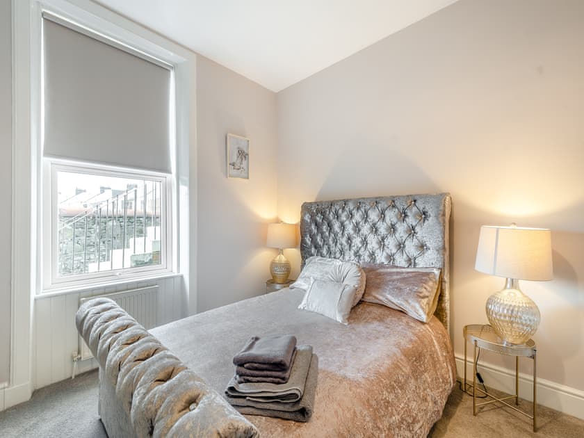 Double bedroom | Sandy Nook - Bank Apartments, Troon
