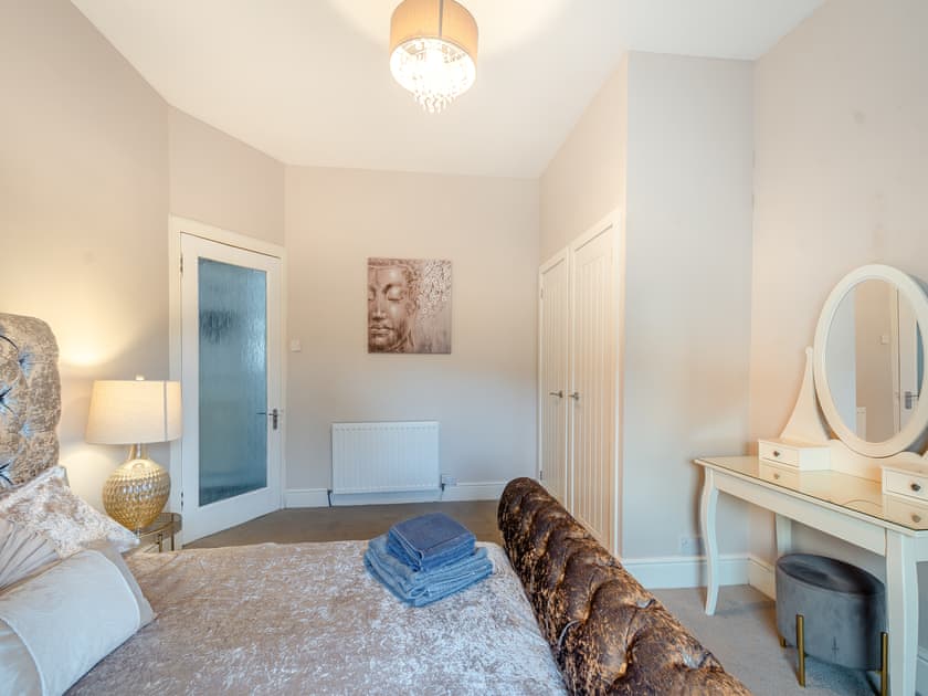 Double bedroom | Sandy Nook - Bank Apartments, Troon
