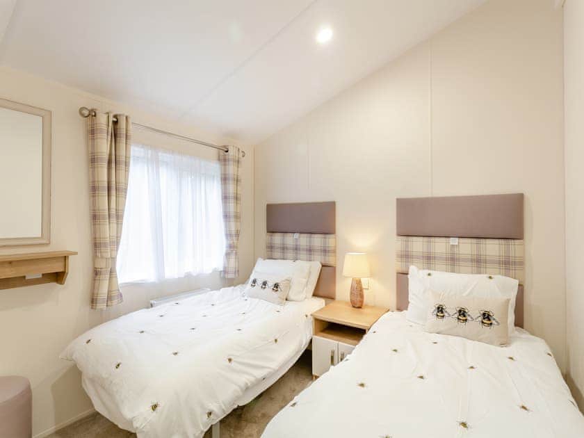 Twin bedroom | Roseberry Topping - Moor View Lodges, Great Broughton