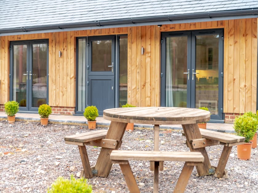 Exterior | Dairy Cottage - Hole Farm, Alderbury, near Salisbury