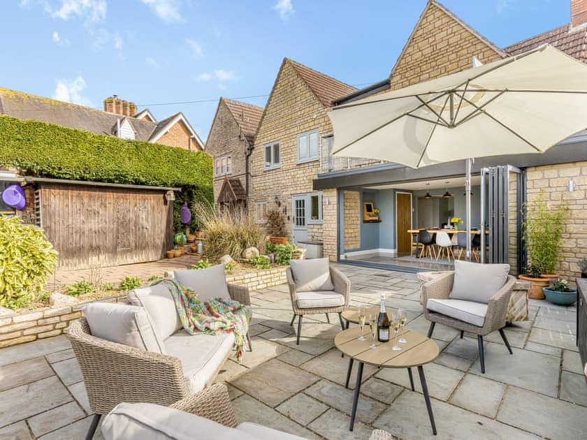 Outdoor area | Ufton Fields View, Ufton, near Leamington Spa