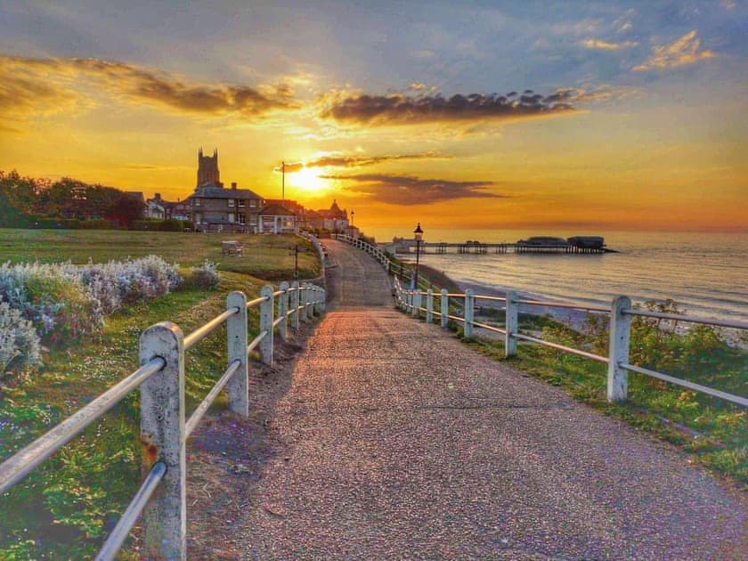 Surrounding area | Crab Cottage, Cromer