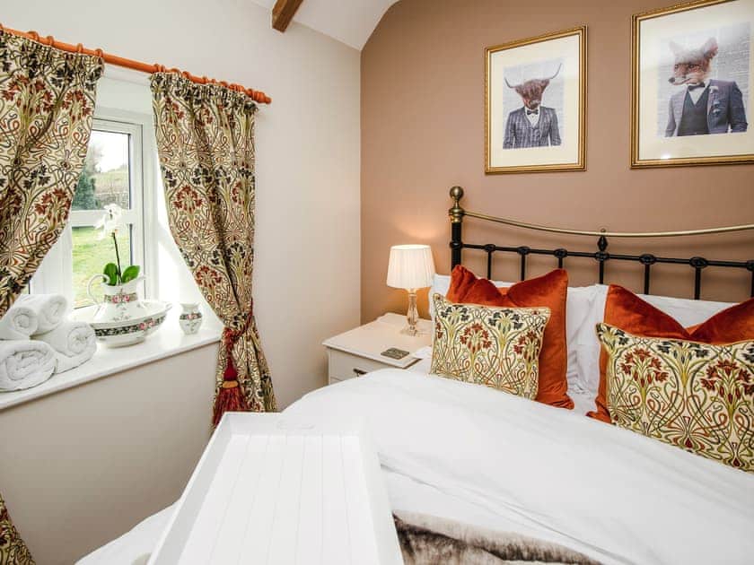 Double bedroom | Orchard Cottage - Rudge Farm Cottages, Chilcombe, near Bridport