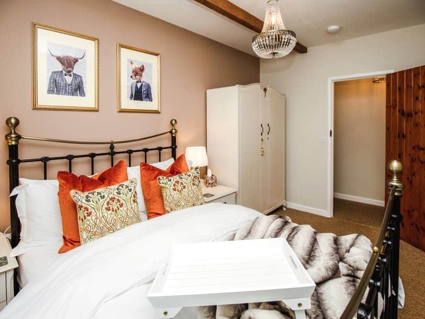 Double bedroom | Orchard Cottage - Rudge Farm Cottages, Chilcombe, near Bridport