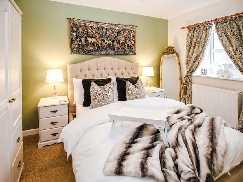 Double bedroom | Pigsty Cottage - Rudge Farm Cottages, Chilcombe, near Bridport