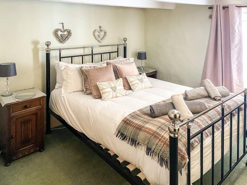 Double bedroom | Billy Napp’s Cottage, Filey