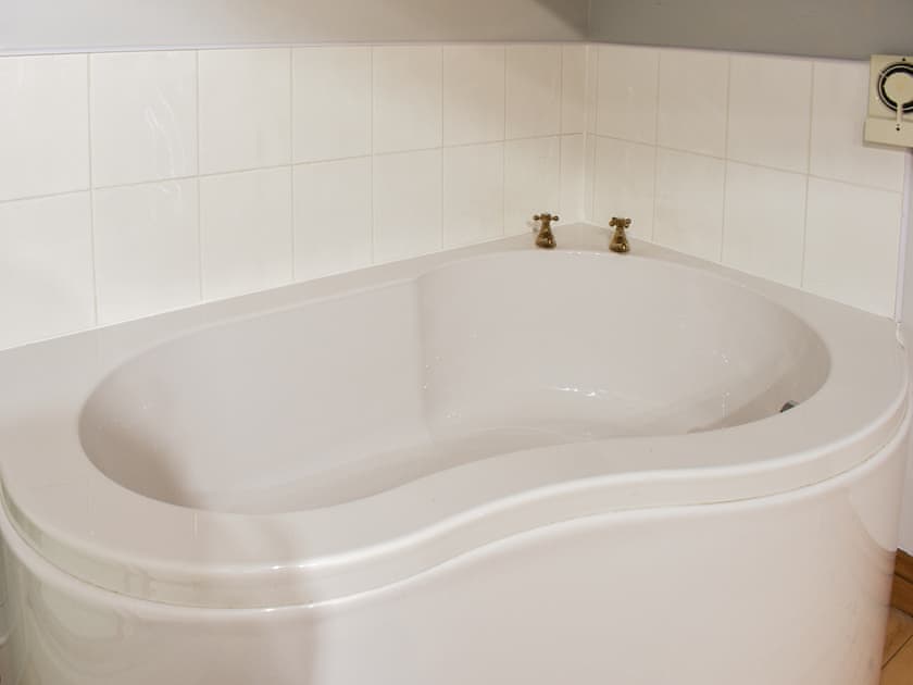 Bathroom | Stable Cottage, Askrigg