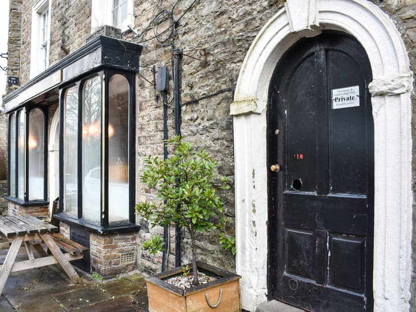 Setting | Stable Cottage, Askrigg