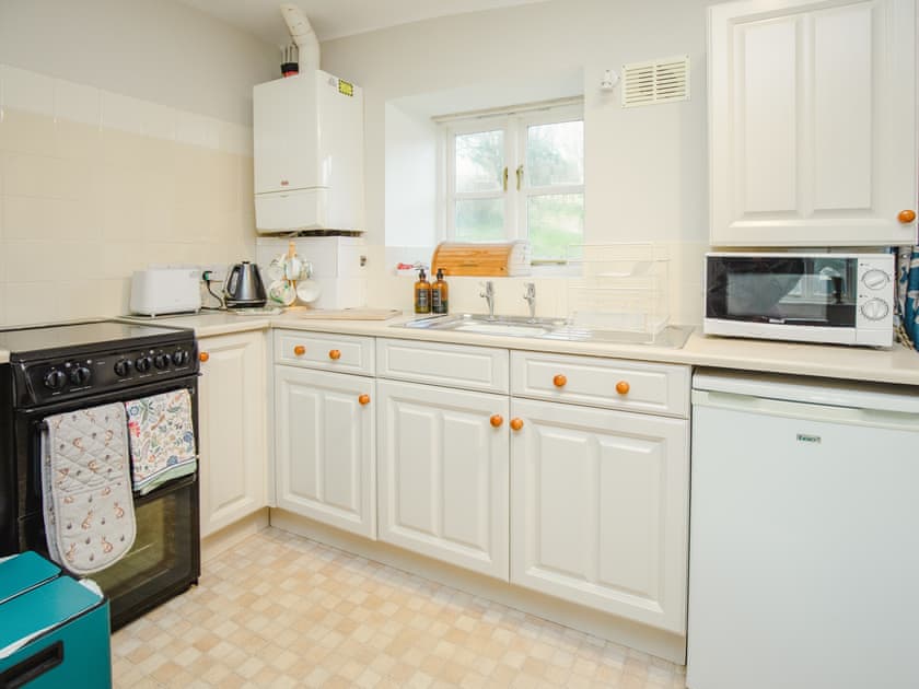 Kitchen area | Milkmaid’s Cottage - Rudge Farm Cottages, Chilcombe, near Bridport