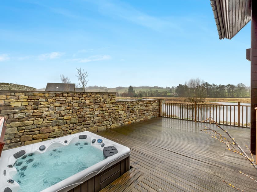 Hot tub | Braewell - Redewater Luxury Lodges, West Woodburn