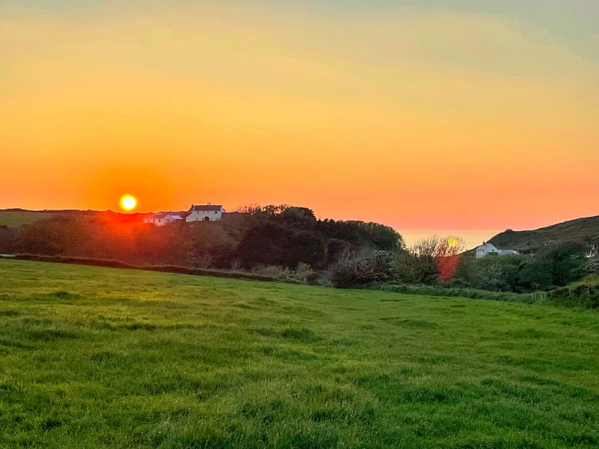 Walk down to Porthgain | Cwm Gain, Porthgain, near St David’s