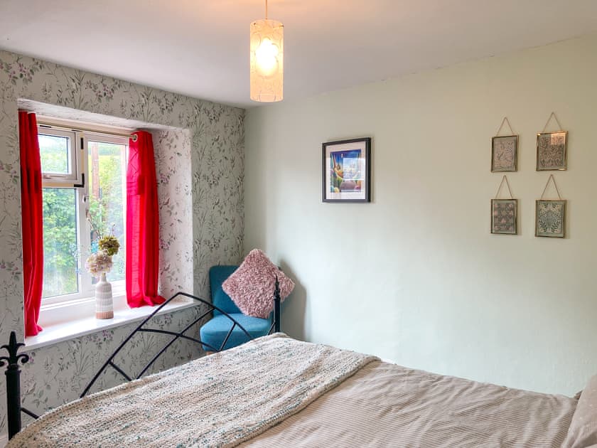 Double bedroom | Willow Cottage, Spark Bridge, near Ulvertson