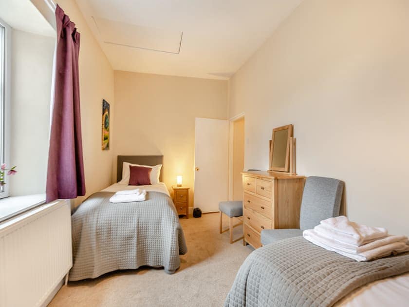 Twin bedroom | Dinham - Ludlow Castle, Ludlow