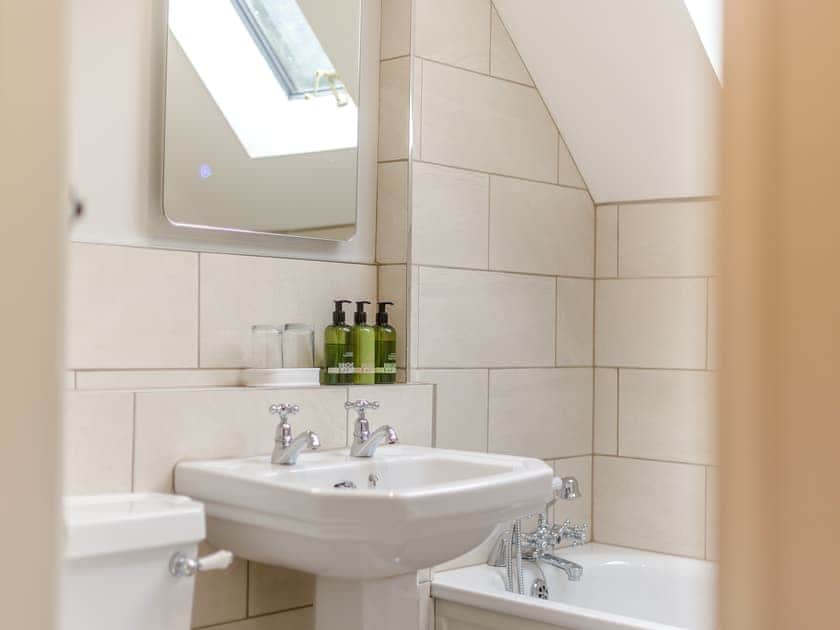 Bathroom | Comus - Ludlow Castle, Ludlow