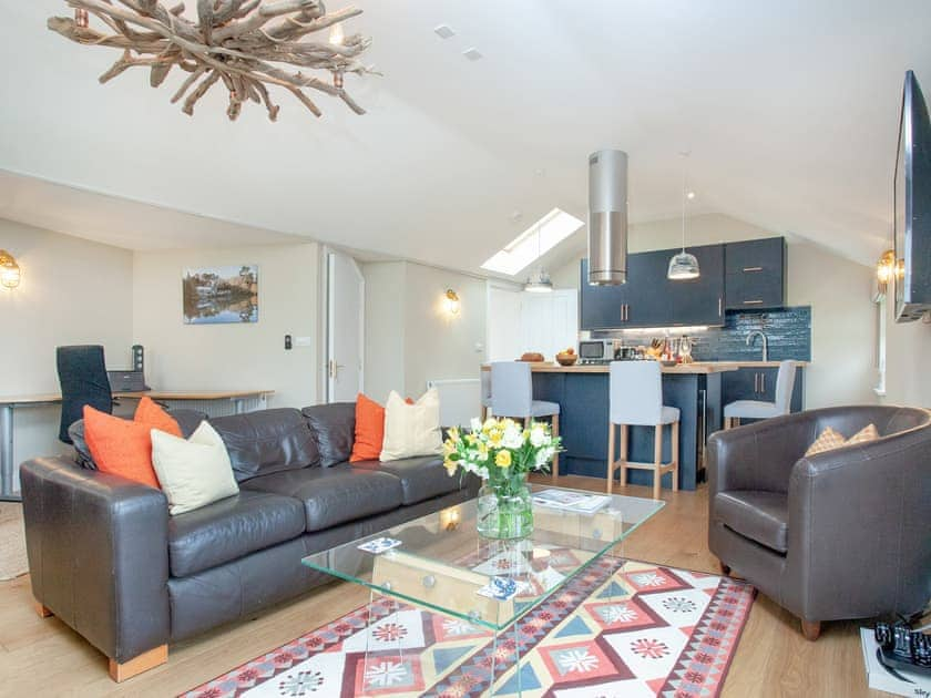 Open plan living space | Meadowside, St Mawes