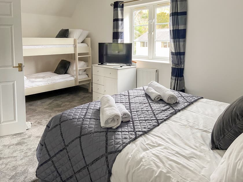 Family bedroom | Acw House, Llanbedr