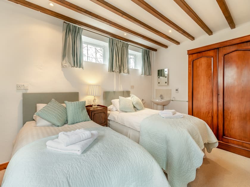 Twin bedroom | Cwm Eithin (Cerbid), Cerbid