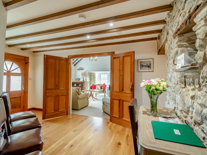 Hallway | Cwm Eithin (Cerbid), Cerbid