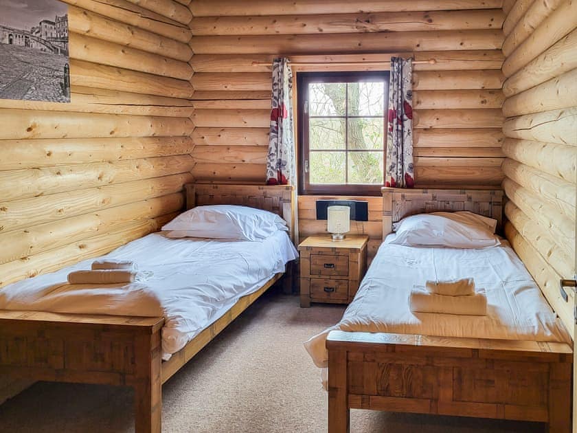 Twin bedroom | Tweed Log Cabin - Felmoor Park, Felton, near Morpeth