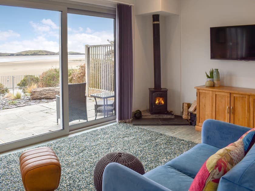 Living area | Abergafren Lodge, Penrhyndaedraeth