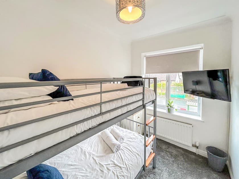 Bunk bedroom | Highcross, Poulton-le-Fylde, near Blackpool