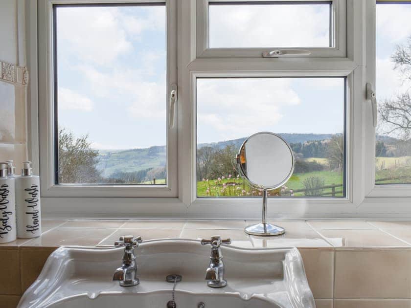 Shower room | Keepers Cottage, Garway Hill, near Hereford