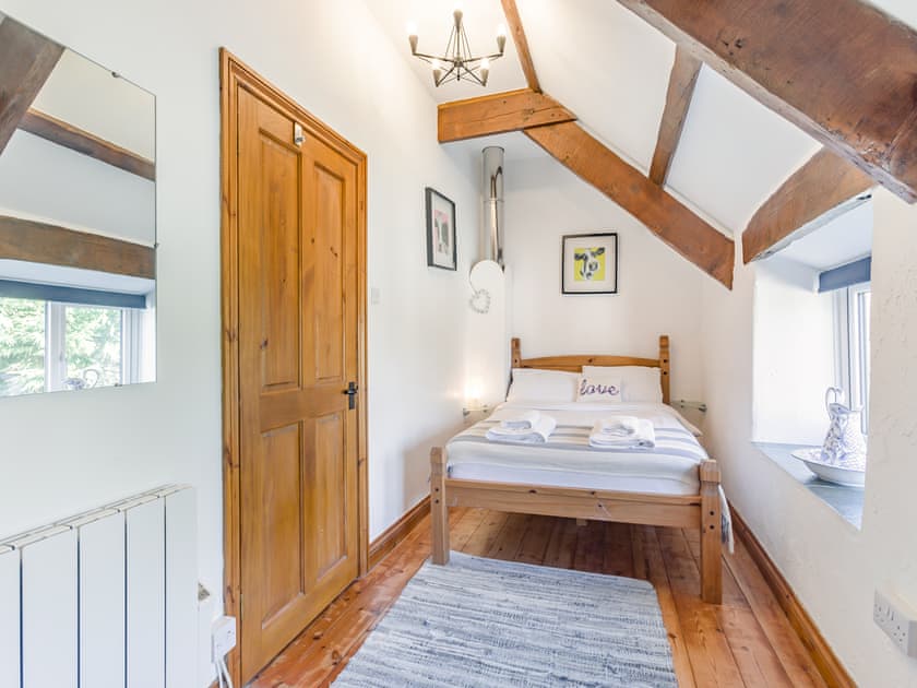 Double bedroom | Jarvies Cottage, Boscastle
