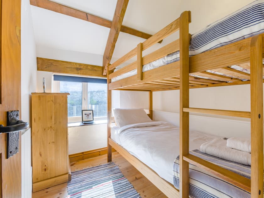 Bunk bedroom | Jarvies Cottage, Boscastle