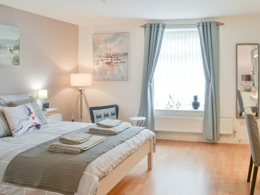 Double bedroom | Scotswood, Amble