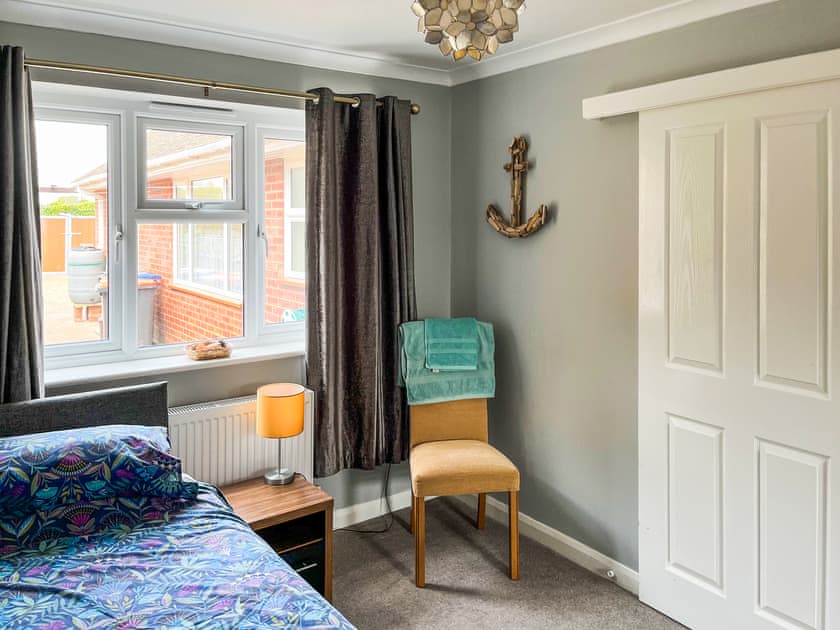 Twin bedroom | The Fairway, Westgate-on-Sea