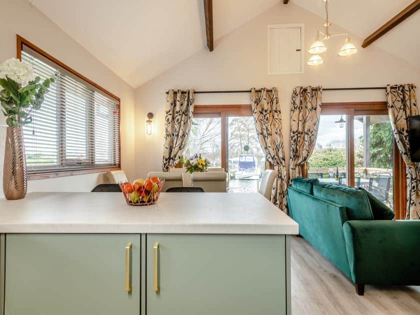 Open plan living space | River Retreat - Norfolk Holiday Lodges, Brundall