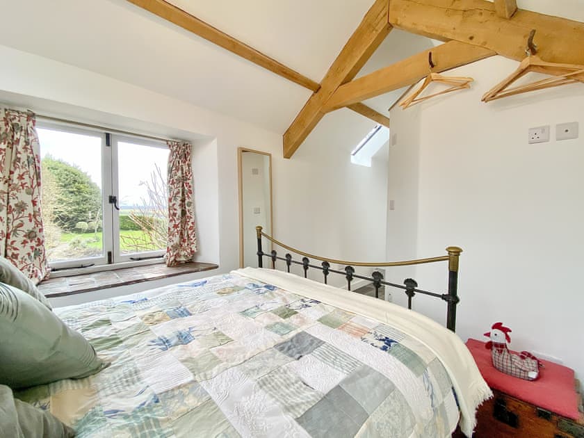 Double bedroom | The Chicken Shed, Cold Ashton, near Bath