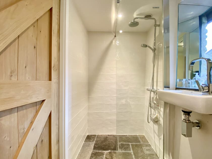 Shower room | The Chicken Shed, Cold Ashton, near Bath