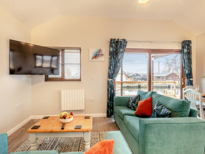 Living area | River Bay - Norfolk Holiday Lodges, Brundall