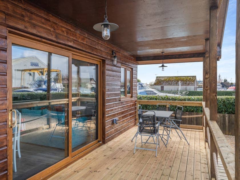 Decking | River Bay - Norfolk Holiday Lodges, Brundall