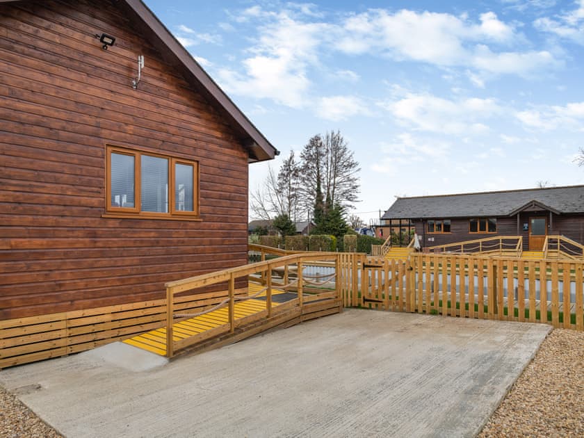 Parking | River Bay - Norfolk Holiday Lodges, Brundall