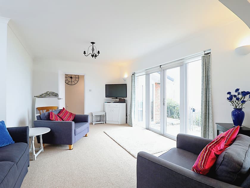 Living area | Bella Vista, Ventnor
