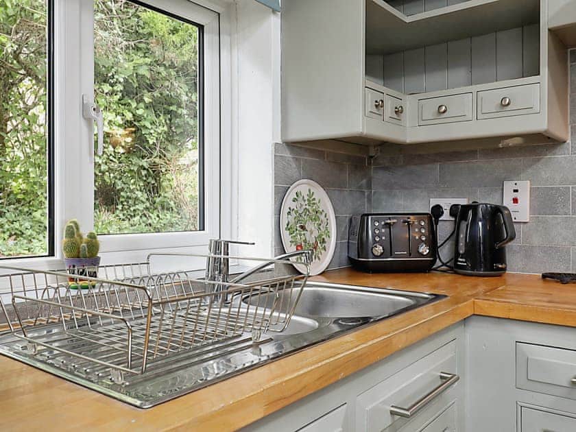 Kitchen area | Bella Vista, Ventnor